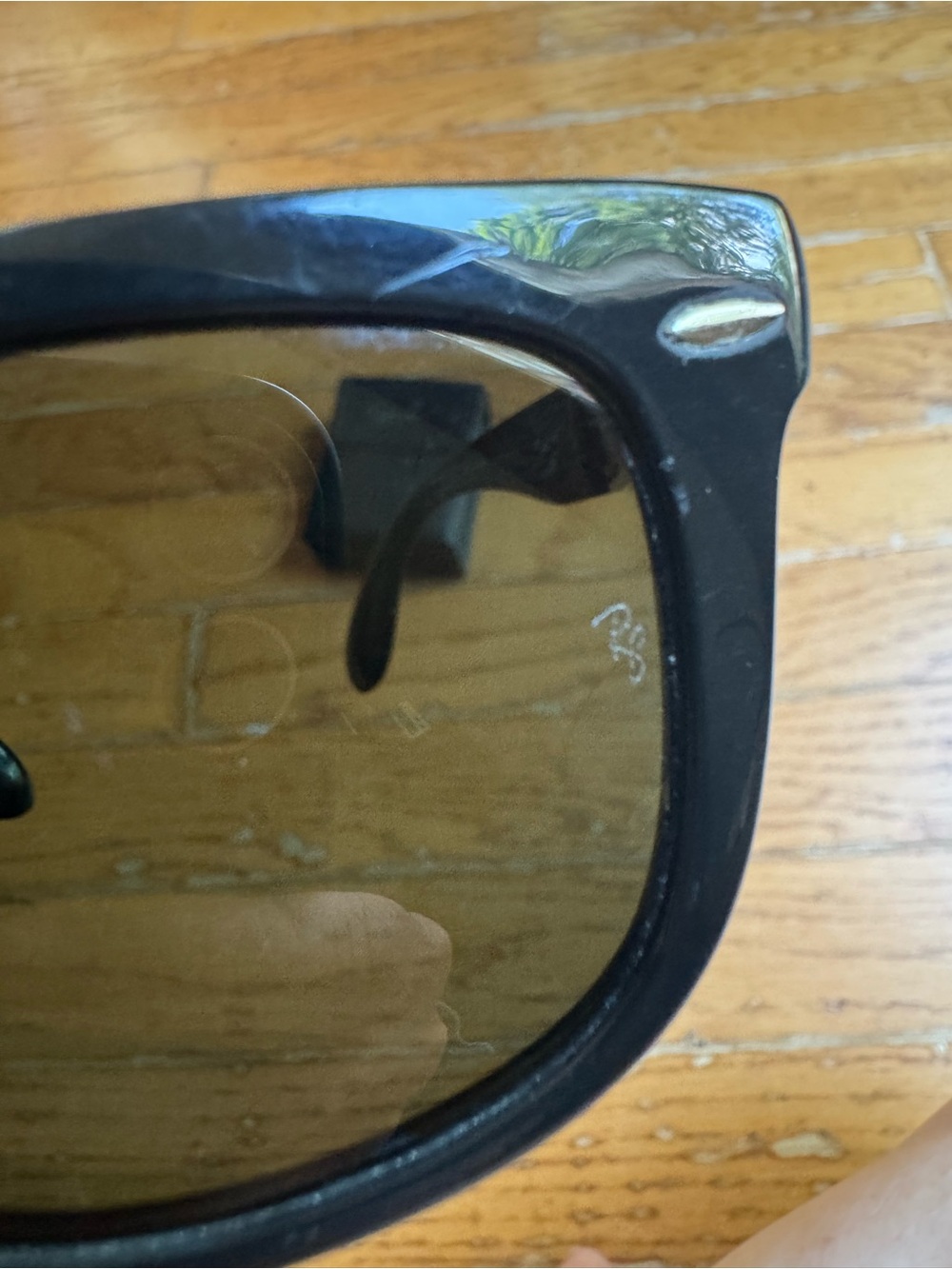 Ray-Ban Black folding wayfarers - Picture 5 of 12
